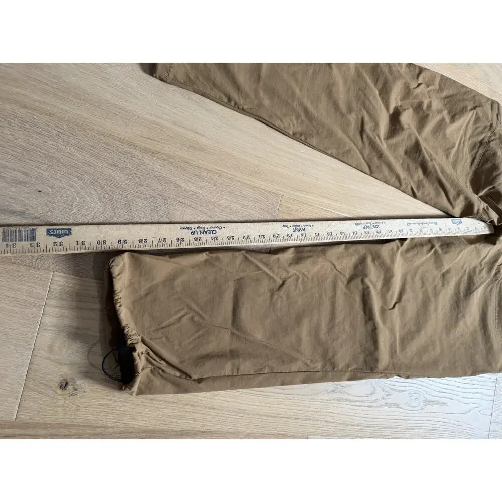 NWT Columbia Pants Men's 36x30 Khaki Brown Causal Hiking Athleisure Utility